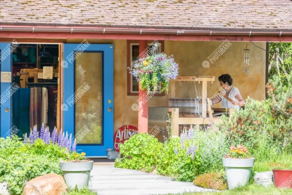 Barefoot Handweaving entrance